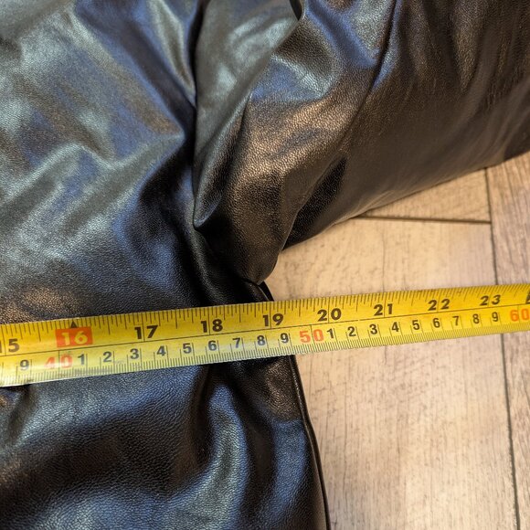 Steve Madden Evy Vegan Leather Puffer Jacket XS | Glossy Black | NWT - Picture 9 of 11